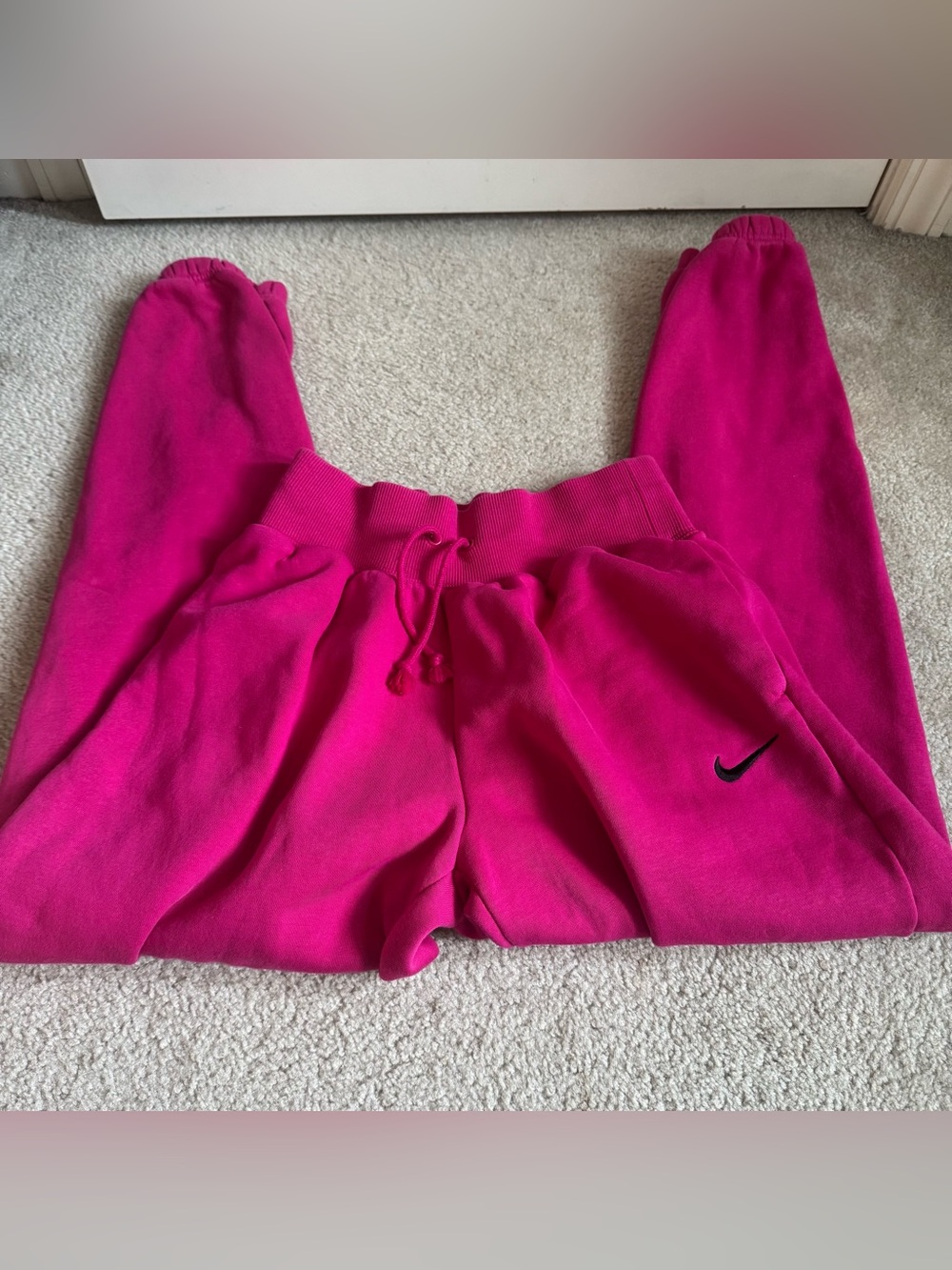 Nike Women's Sportswear Phoenix Fleece High-Rise
Oversized Sweatpants / Joggers